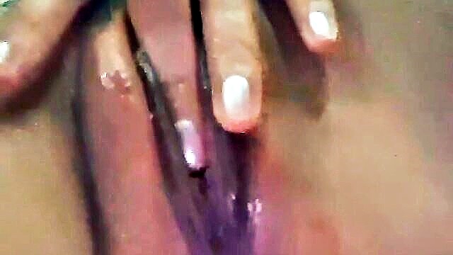 Jesika\'s big tits and butt plug in close-up masturbation video