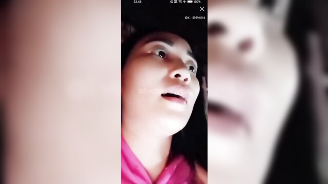 Indonesian amateur gets a blowjob and fucked in a livestream video
