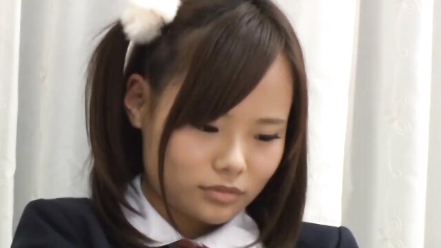 Petite Japanese teen Shuna Kagami takes it in her uniform
